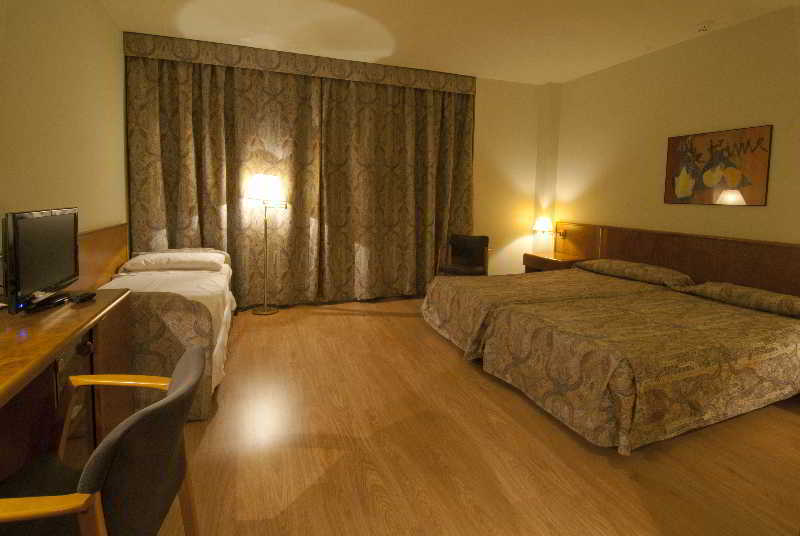Hotel Domo Vilafranca del Penedès Dış mekan fotoğraf